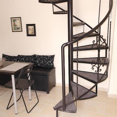 Celene Apartment Kavála Luaran gambar