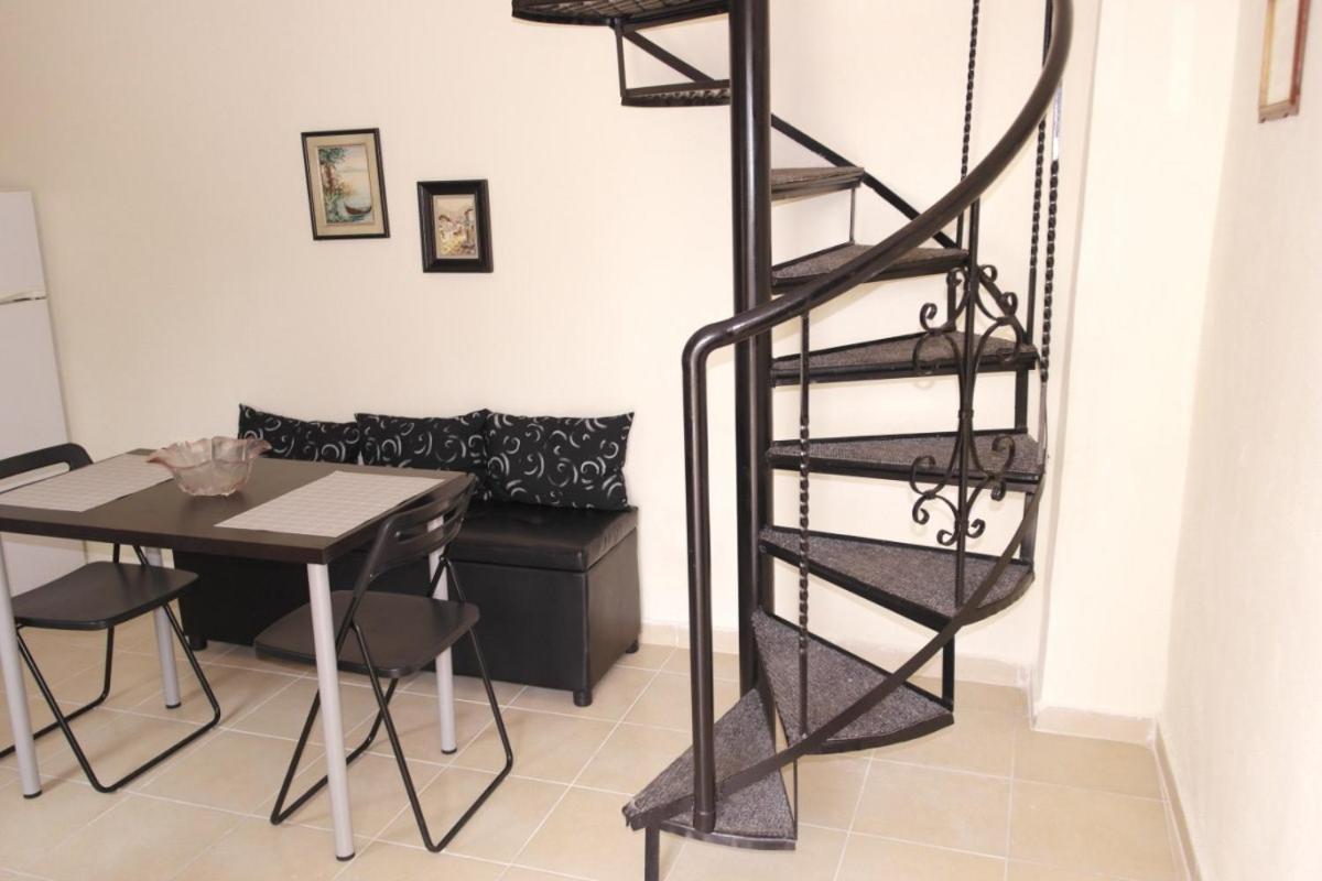 Celene Apartment Kavála Luaran gambar